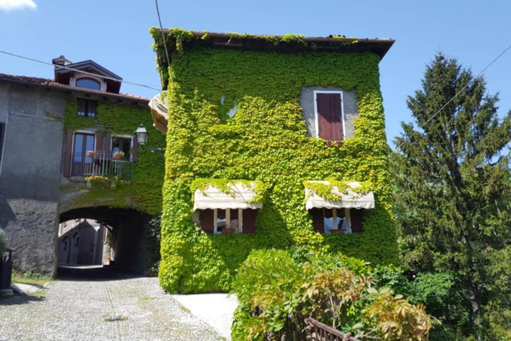Appartement The Ivy House In The Castle à Menaggio Extérieur photo